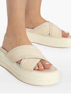Hogan Cream Platform Leather Slides